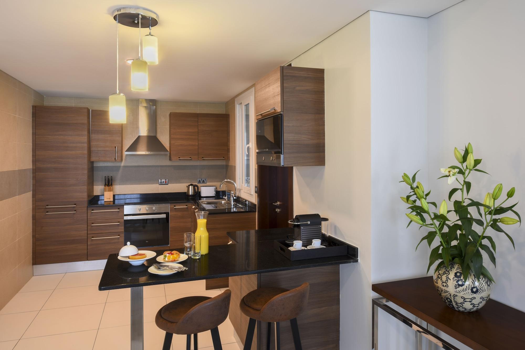 Fraser Suites Μουσκάτ Εξωτερικό φωτογραφία A kitchen